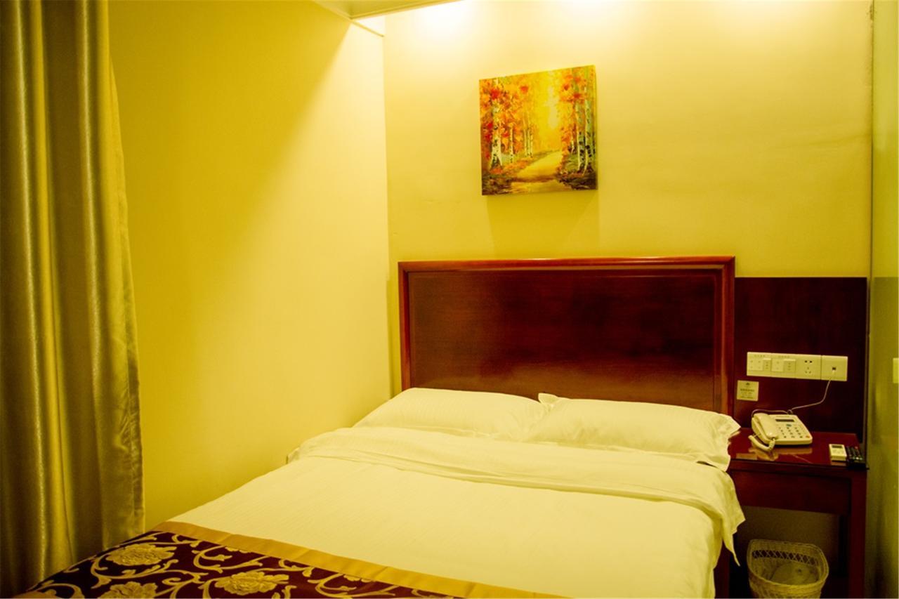 Greentree Inn Jiangsu Yancheng Dongtai Honglan Road Pedestrian Street Express Hotel المظهر الخارجي الصورة