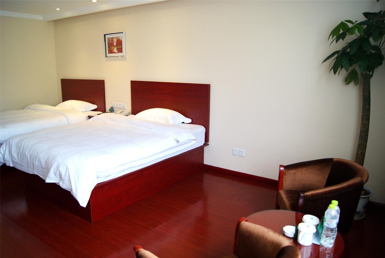 Greentree Inn Jiangsu Yancheng Dongtai Honglan Road Pedestrian Street Express Hotel المظهر الخارجي الصورة